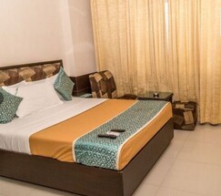 SRI ADITYA INN, Rajahmundry SRI ADITYA INN, Rajahmundry