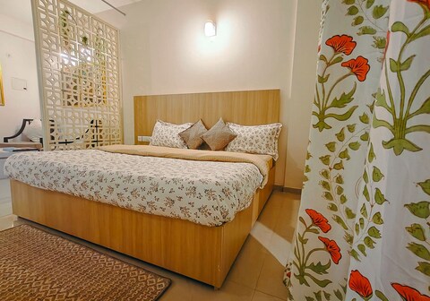 PremRas Kutir Studio Apartmnet