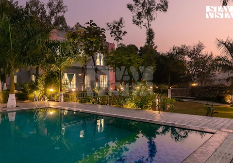 StayVista at Oak @ Corbett Calling