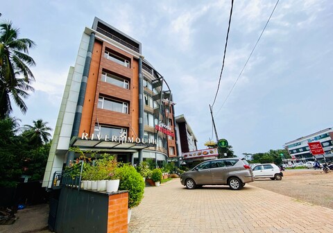 Nexstay Rivermouth International, Calicut