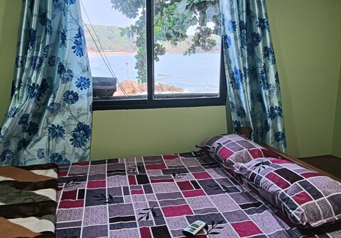 LA PIZZARIA HOME STAY