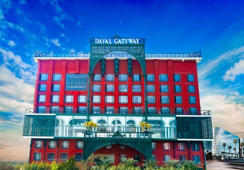 Hotel Dayal Gateway