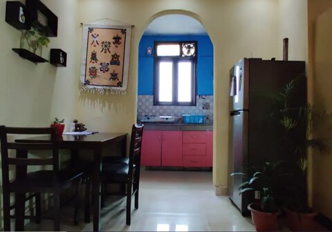 Monthly Stays Peace With Everything In Budget