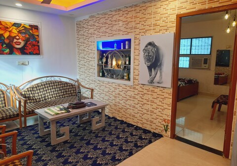 tourist homestay villa