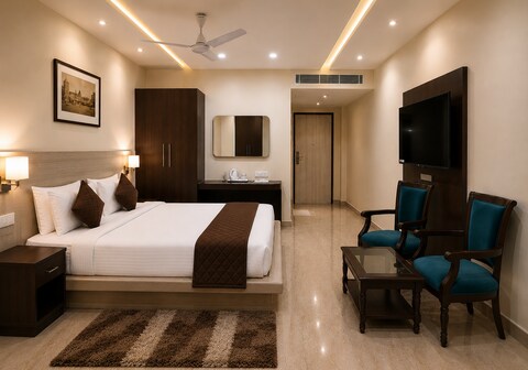 HOTEL ADITYA INN
