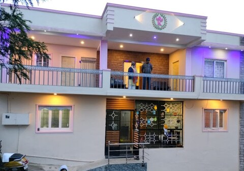 Arunai Grand Kodaikanal