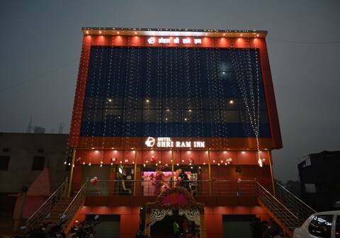 HOTEL SHRI RAM INN