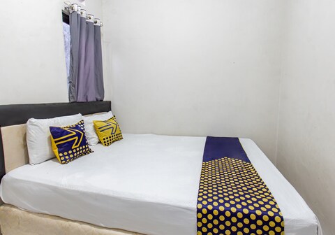 Hotel O Penginapan Melati Tanjung Near Kantor Pengamat Pengairan Tanjung