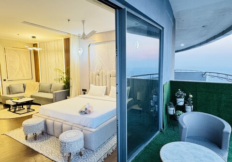 Hidden Heaven (Premium Stay)