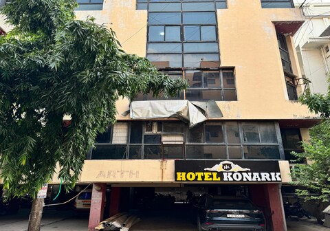 Hotel Konark by SRURBAN
