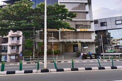 Hotel Happy Day, Calicut (Kozhikode) Hotel Happy Day, Calicut (Kozhikode)