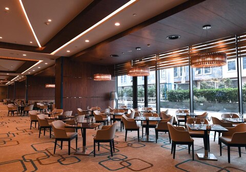 ميركيور إسطنبول ويست هوتل آند كونفينشن سنتر