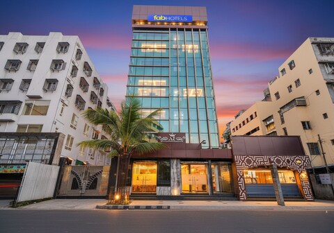 FabHotel Aafreen International