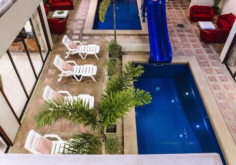 Avoca Pool Villas