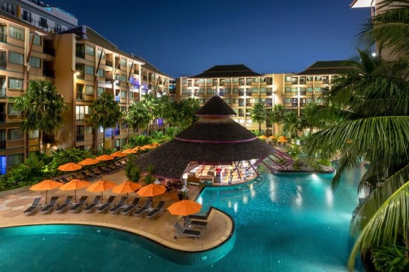 Novotel Phuket Vintage Park