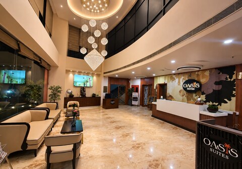 Oasis Suites