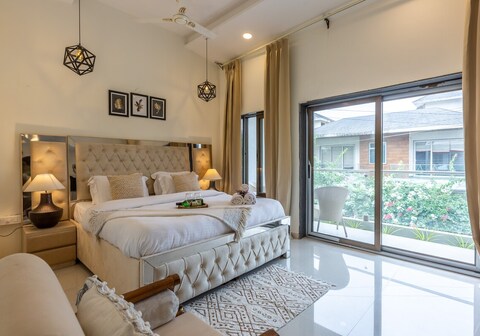 Villa Zorba Blissfull 3BR villa in Candolim by Earthyrooms