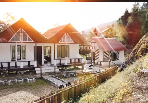 Yes Homes - Damsang Valley