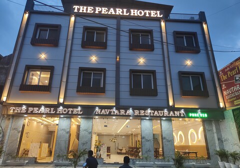 The pearl hotel