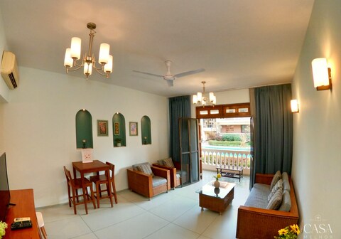 Luxury 2BR Near the Beach