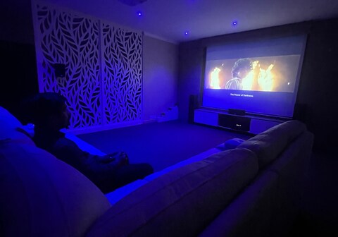 Luxura Heaven | Room in a Villa