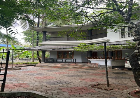H Villa