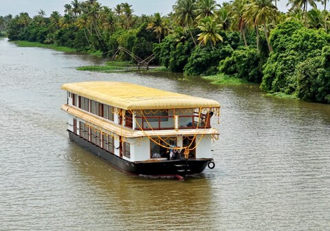 Coventina Kerala Luxury Houseboat