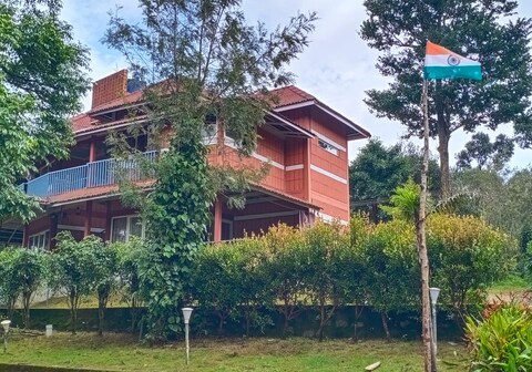 I-ROOMZ Donimoole Homestay