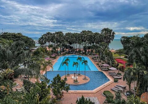 Botany Beach Resort Pattaya