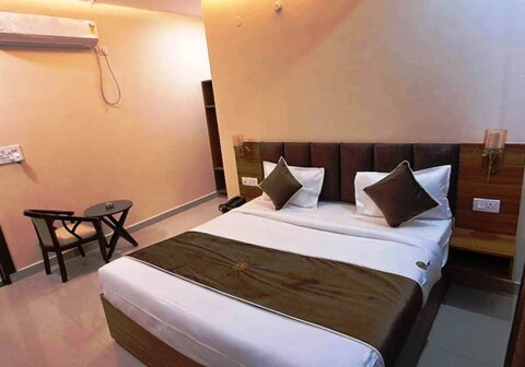 HOTEL URBAN RESIDENCY