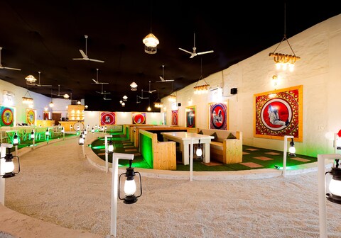 Royal Spice Hotel & Restaurant