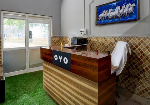 Hotel O Shakti Residency