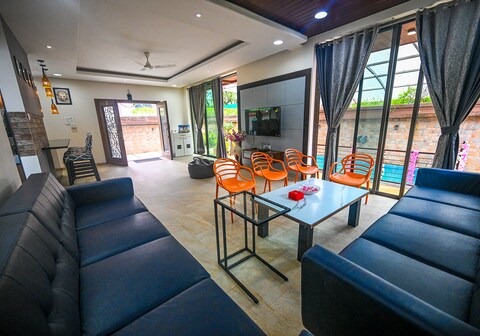Malama Stay Ruturang Villa 4 BHK