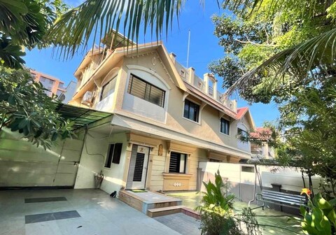 Jade Hospitality Service | Rooms & Wi-Fi