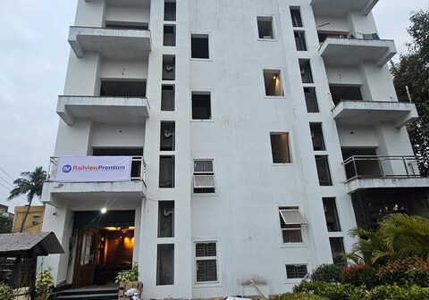 Railview Premium- Bhubaneswar Railway Station