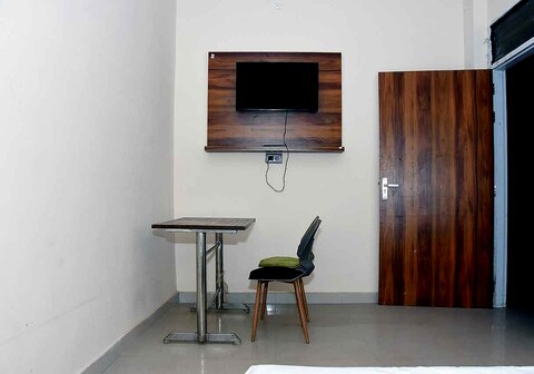 Hotel O Midtown Hotel & Guest House