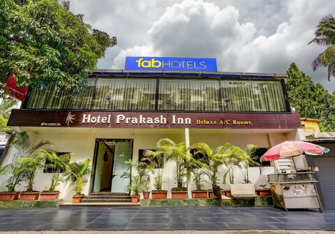 FabHotel Prakash Inn