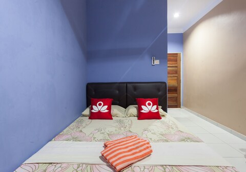 ZEN Rooms Kedawang