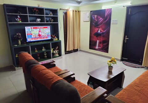 1bhk for rent in prime area