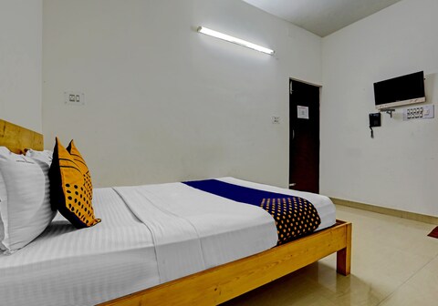 Hotel O Jayam Annex Residency