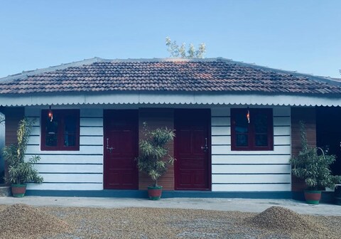 Appoorva Eyry Cottege