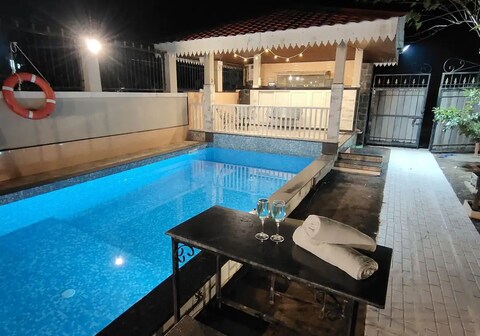 Tiny Home 2BHK with Pvt Pool