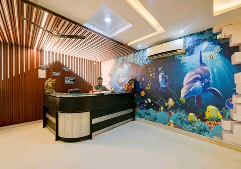 AIRPORT HOTEL GALAXY