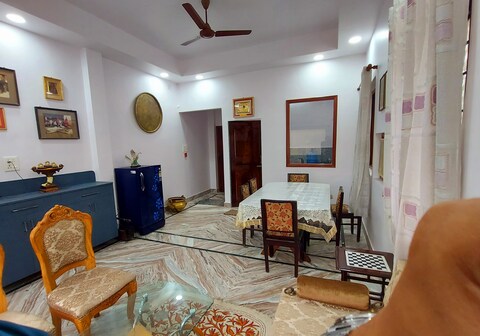 Mangos Homestay Unit 1