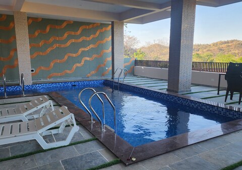 Skyview 9BHk Villa with pool