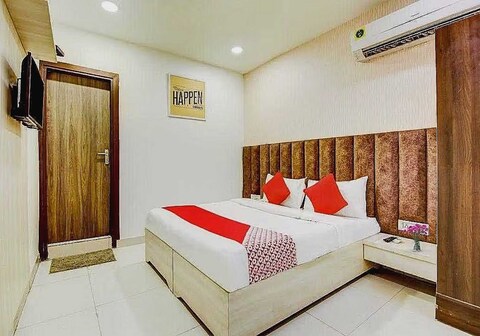 Hotel O Metro Inn Near Gurudwara Shri Bangla Sahib
