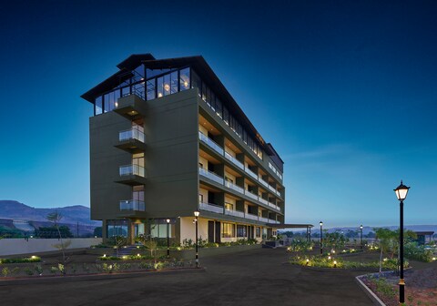 Breeze By Patron Hotels