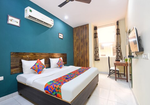FabHotel Arpit Residency