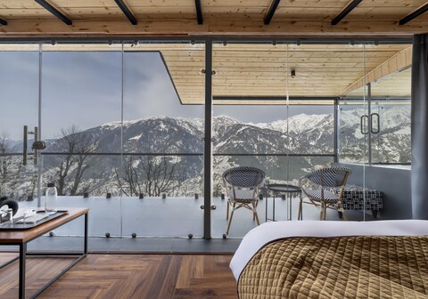 Echor Himalayan Sky Cabins Sethan Manali