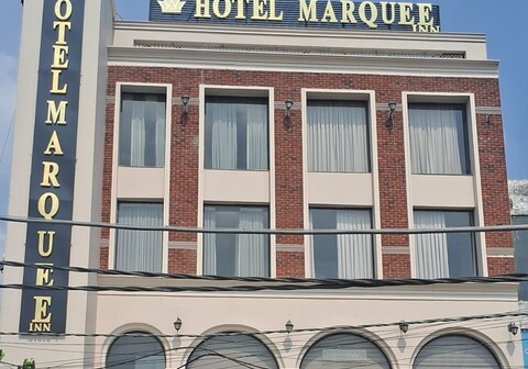 HOTEL MARQUEE INN